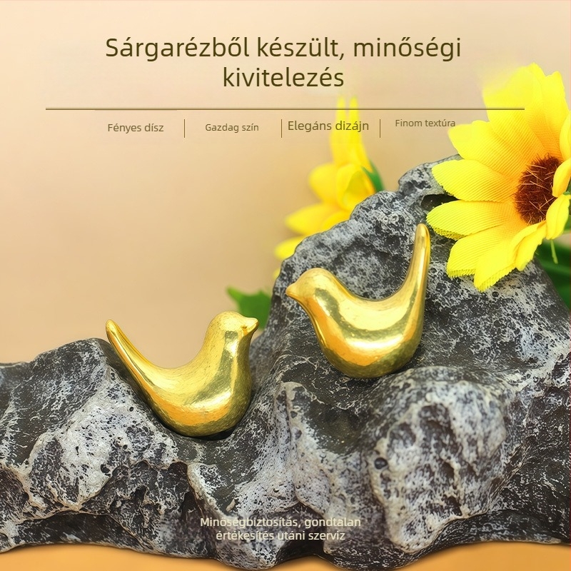 Arany színű réz dísztárgy nappali dekorációhoz