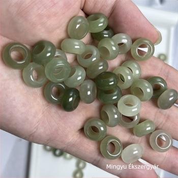 Természetes Hetian jáde Qinghai-anyagú ugrógyűrű DIY karkötő kiegészítő, belső átmérő kb. 6,8 mm