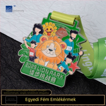 Fém karikatúra dizájnú zománcozott emlékérem, egyedi gyártású, hegymászáshoz, túrázáshoz és maratonokra