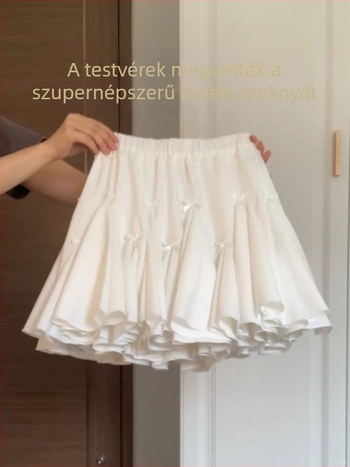 Chenille szövetű masnis szoknya – magas derék, A-vonalú, rövid, fodros szegéllyel, balett ihletésű