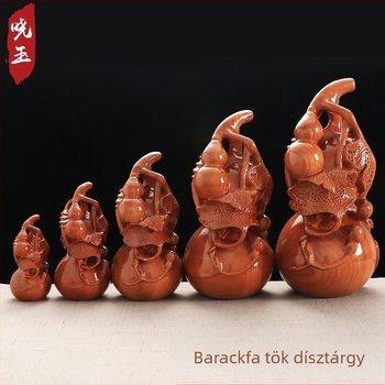 Őszibarackfából készült gravírozott tök dekoráció, belső dekorációhoz