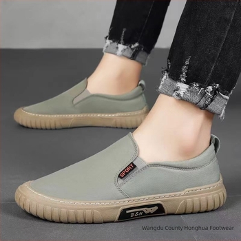 Férfi vászoncipők tavaszra, lélegző, kényelmes mindennapi slip-on sneakers
