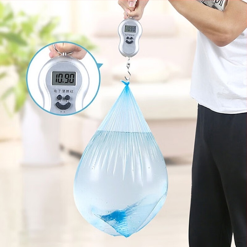 Vastagított szemeteszsákok, 50 L, 45×50 cm, 30 darab tekercsenként, véletlenszerű színek