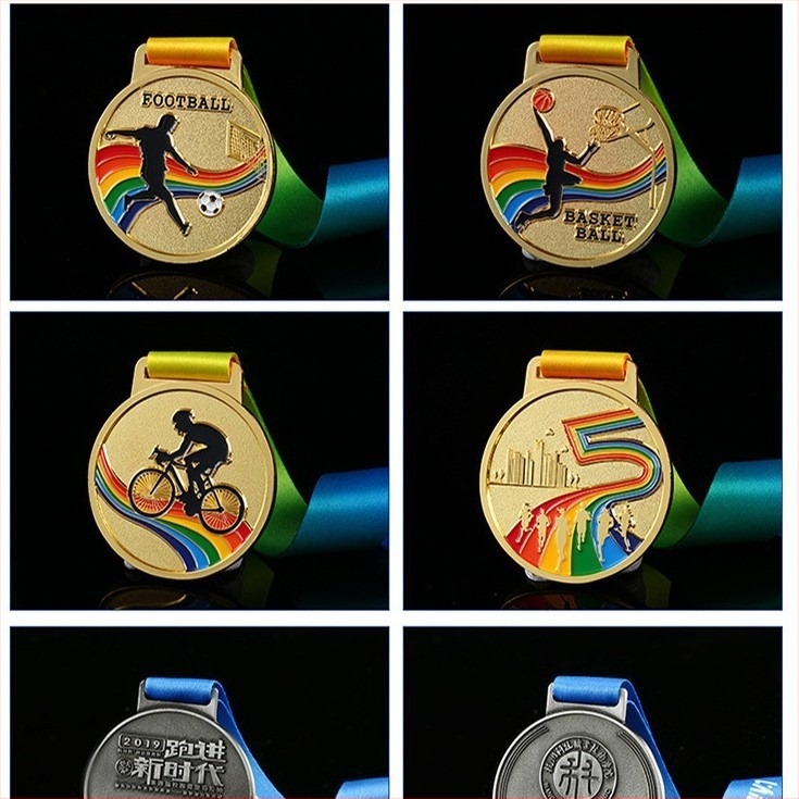 Személyre szabott maratoni érmek, futó versenyek emlékérmei, gyerekeknek szánt arany, ezüst és bronz érmek
