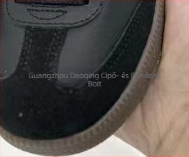 BG111 Gyermekek kültéri sportcipője elasztikus pántos zárással, alacsony profil, uniszex