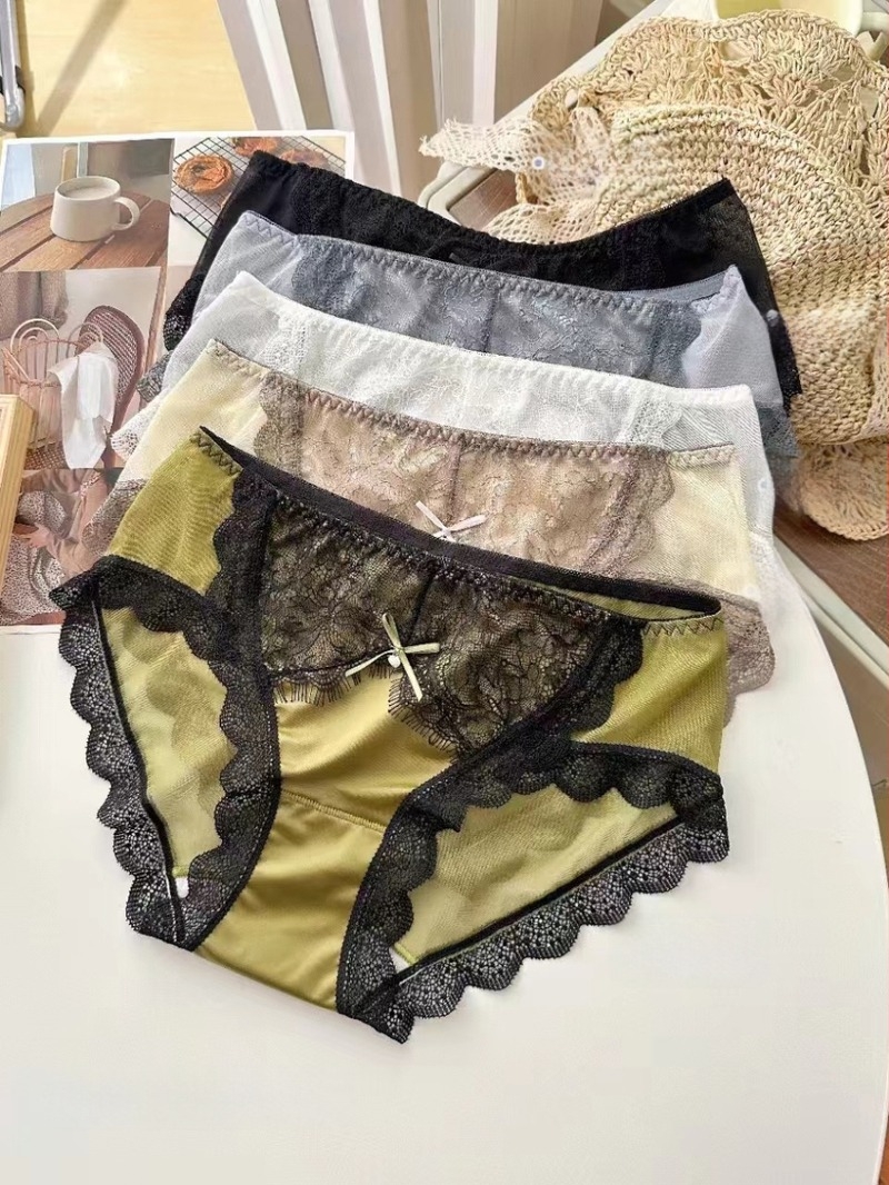0497 Női alsónemű csipés hálós ice silk anyagból, középmagas–alacsony derék