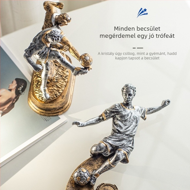Minden az egyben sporttrófea kosárlabda és futball díjakkal — MVP, bajnok, legjobb játékos, legjobb játékvezető, Aranycipő, Arany síp