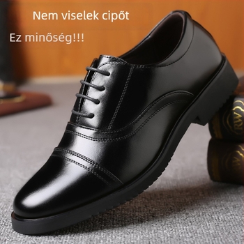 Férfi bőrből perforált loaferek elasztikus slip-on kialakítással, 3–5 cm magasított sarokkal, PU bélés, gumitalp