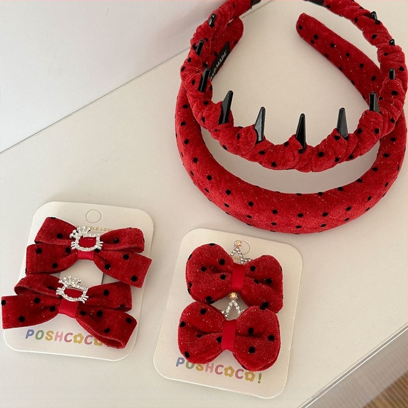 Piros pöttyös hercegnő-stílusú hajcsat, édes, 3D konty és frufru