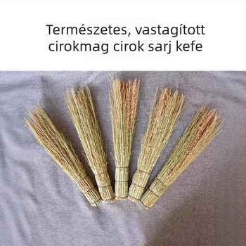 Kézzel készített edényecset természetes anyagból, hagyományos konyhai tisztító eszköz