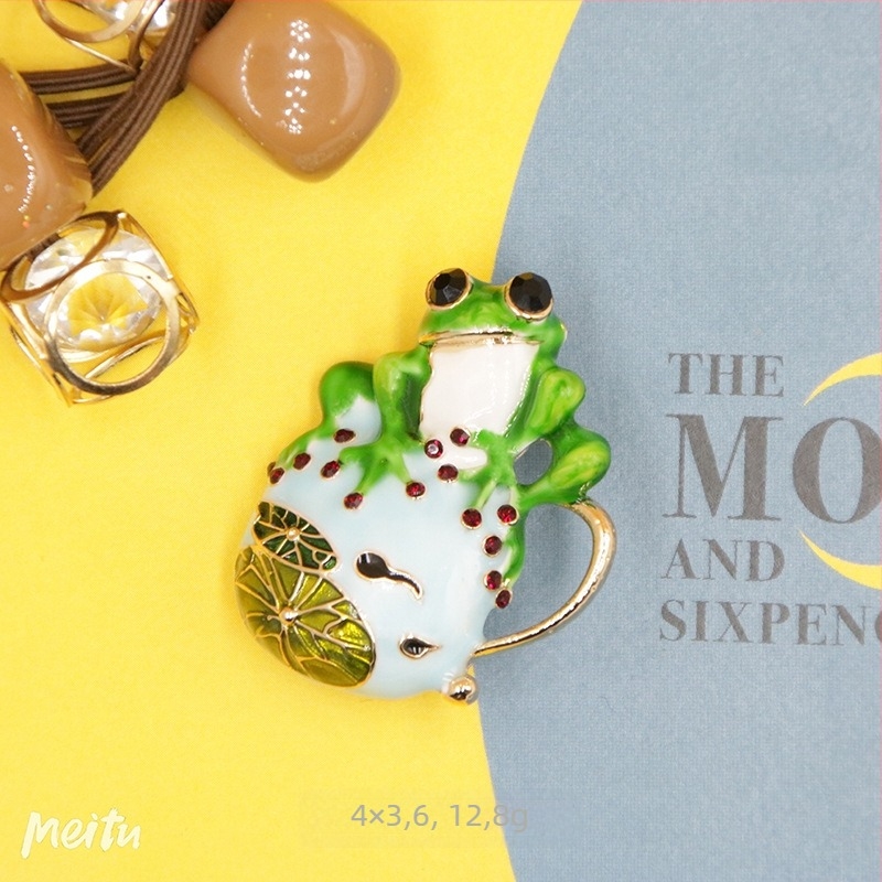 Ötvözetből készült béka brooch – aranyos rajzfilmszerű női kitűző