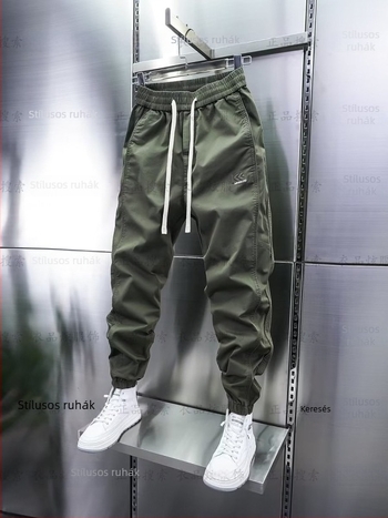 Férfiak számára készült trendi mindennapi cargo nadrág hímzéssel, slim-fit jogger-haram szabás, őszi-téli új modell
