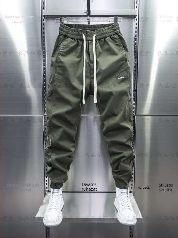 Férfiak számára készült trendi mindennapi cargo nadrág hímzéssel, slim-fit jogger-haram szabás, őszi-téli új modell