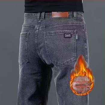 Férfiaknak rugalmas farmernadrág, egyenes szár, slim fit, mosott felület