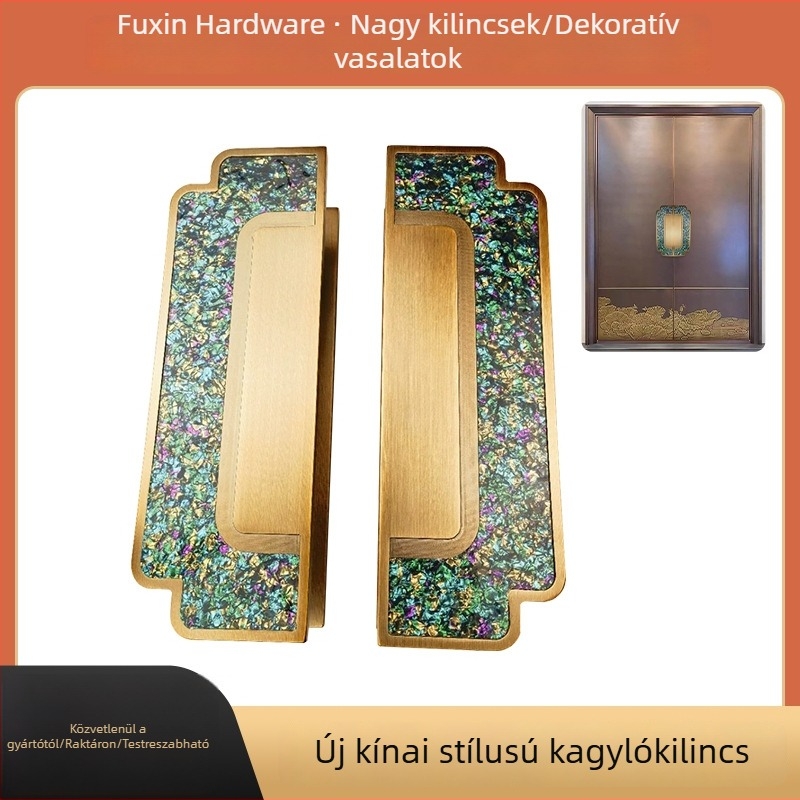 Kagyló alakú kilincs faajtókhoz, bronz felülettel, gravírozott réz és alumínium részletekkel