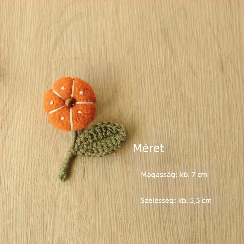 Őszi–téli vintage tök formájú brooch, 3D virágos dizájn