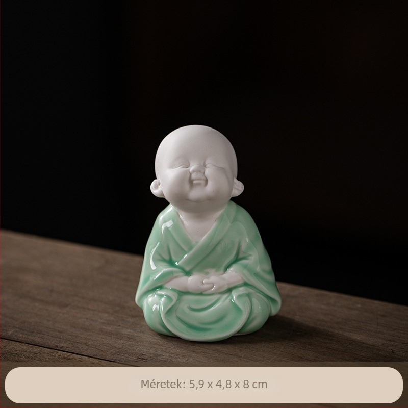 Kerámia Maitreya Buddha mosolygó – kis asztali dísz irodába és teás asztalhoz