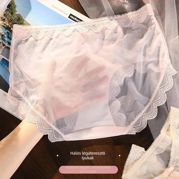 Női alsónemű középmagas derekú, plusz méret, ice-silk anyag, csipkés szegély, puha elasztikus anyag