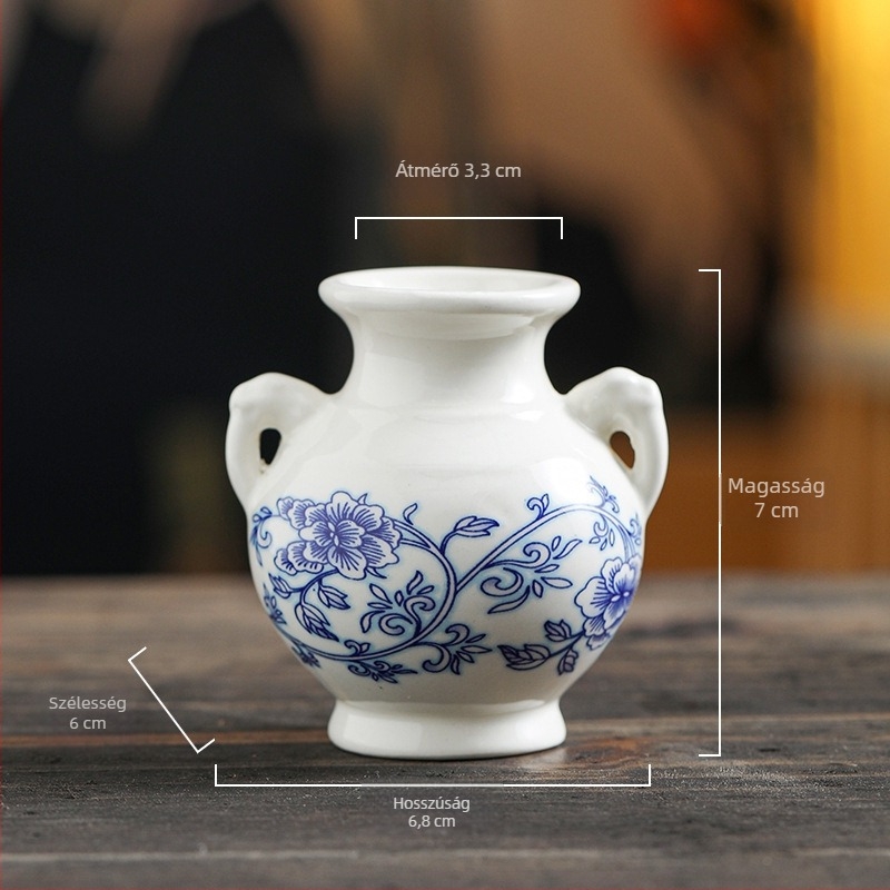 Kis kék-fehér porcelán váza asztali dekorációhoz retró kínai stílusban
