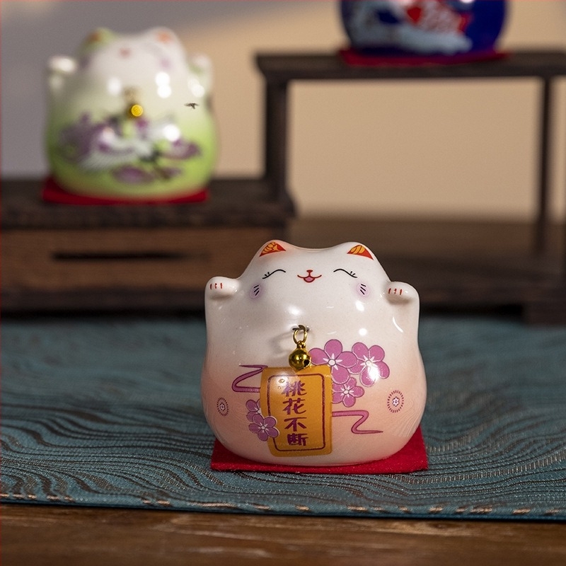 Porcelán szerencsemacska figurája, kínai stílusú asztali dekoráció, porcelán kézműves ajándék