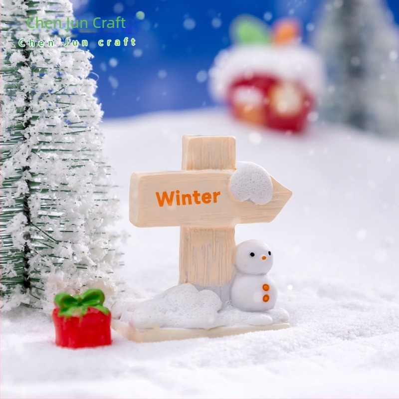 Mikroanyagokkal készített kreatív DIY tájkép: aranyos kis díszek, ujjakhoz való díszítés, mini moha kiegészítők és tájképi útjelző táblák