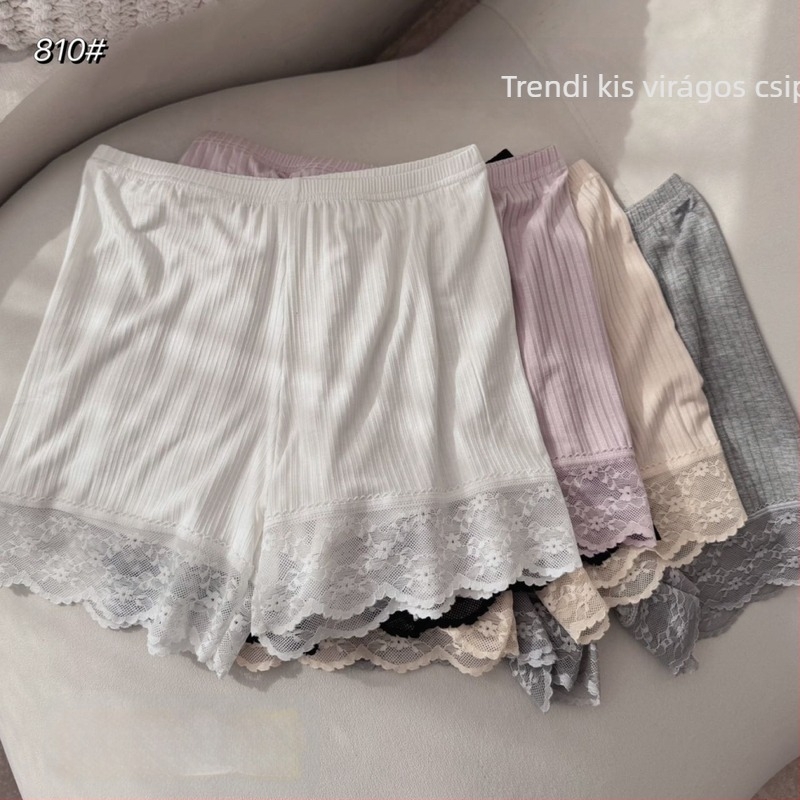Plusz méretű nyár: 3/4 hosszú leggings csipkés díszítéssel, külső viseletre alkalmas, függőleges csíkos viszkóz anyagból