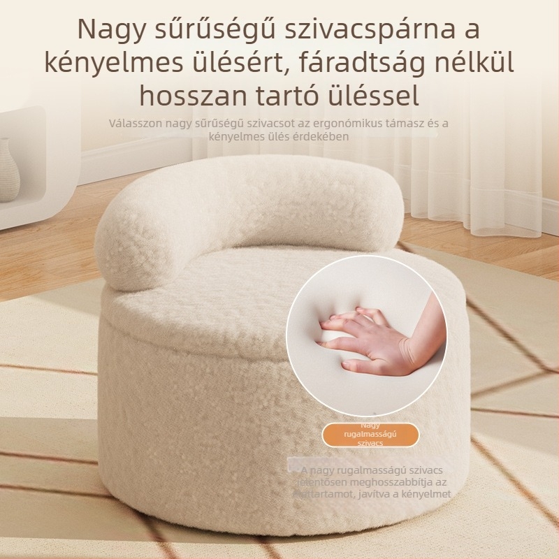Krém színű fa forgó háttámlás alacsony szék kerekekkel – gyerekeknek, mobil cipőszék az előszobába