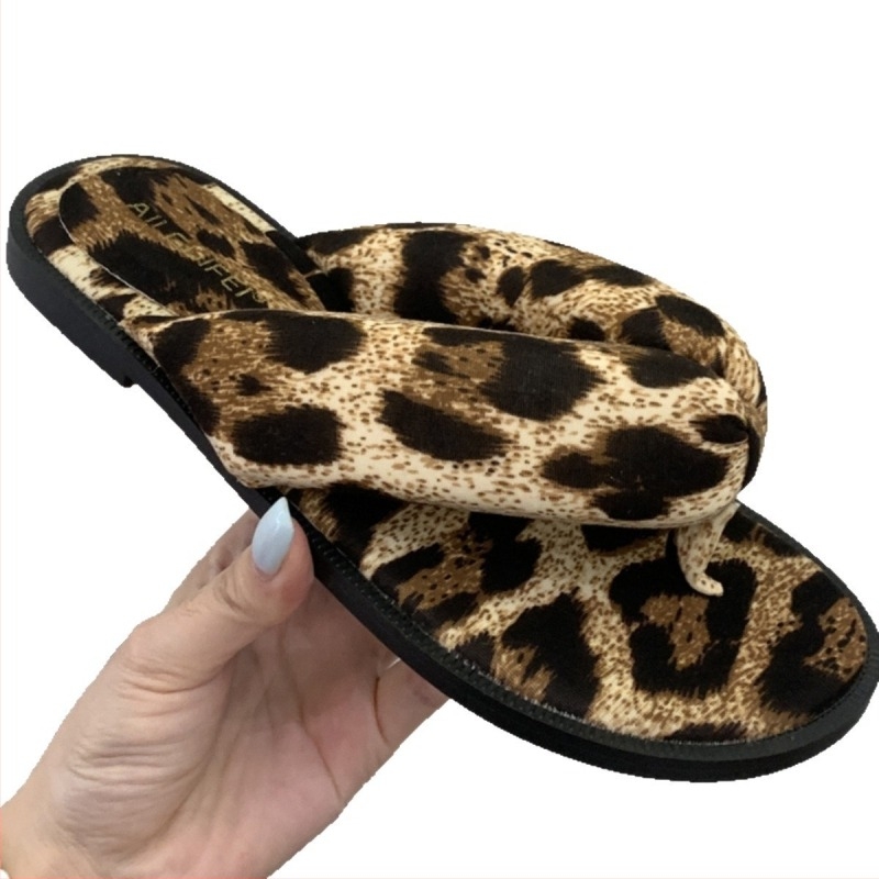 Női lapos szandál leopard mintával, nyári strandpapucs, 2025-ös új modell