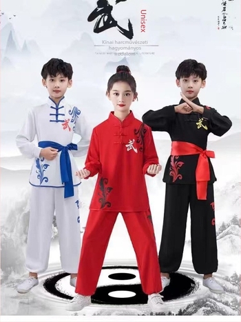 Gyerekeknek készült kung-fu versenyruha kínai stílusban