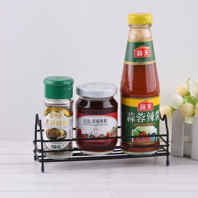 Vasból készült konyhai tároló állvány vágódeszkákhoz, edényekhez és fűszertartókhoz, szerelés nélkül, modern minimalist stílusban