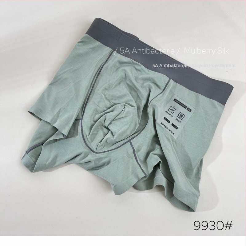 Férfi seamless boxer briefs modal anyagból, 60-as szál, antibakteriális; Mulberry selyem bélés.