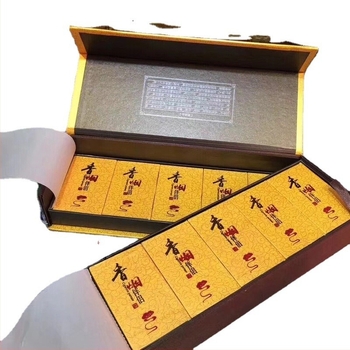 Agarwood chipsek ajándéktasak cigarettákhoz