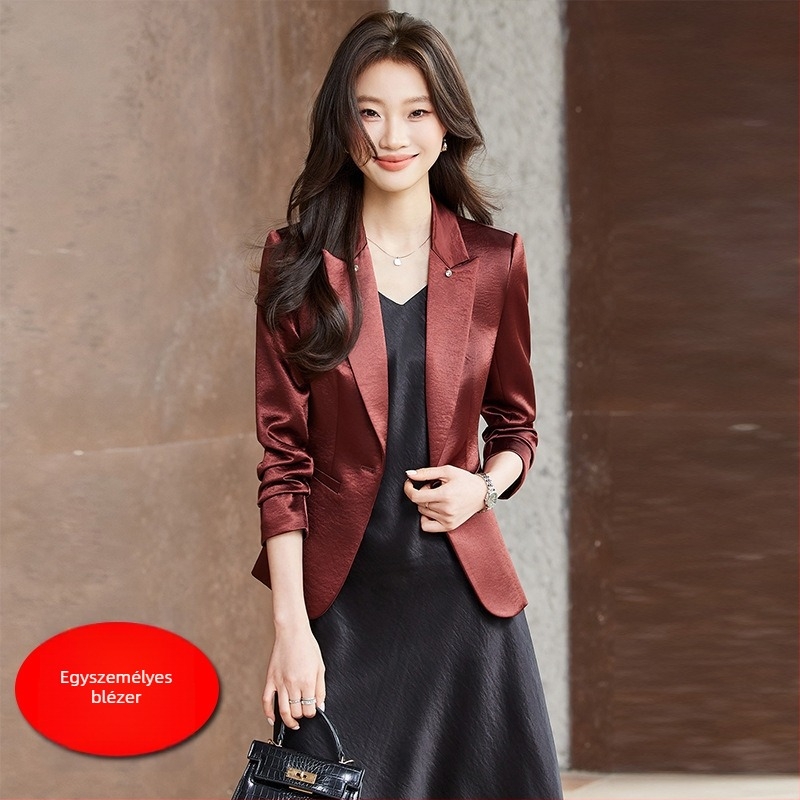 Női szatén blézer, slim fit, 2026 tavasz–ősz, elegáns irodai viselet