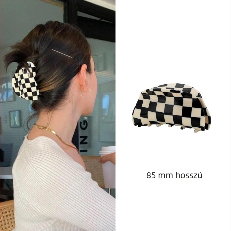 Női hajtű kockás mintával, francia stílusú rögzítés, a fej hátsó részéhez, nagy méret