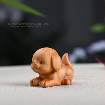 Ciprusfa faragott figurája: Zodiákus kutya, Golden Retriever, otthoni dekoráció