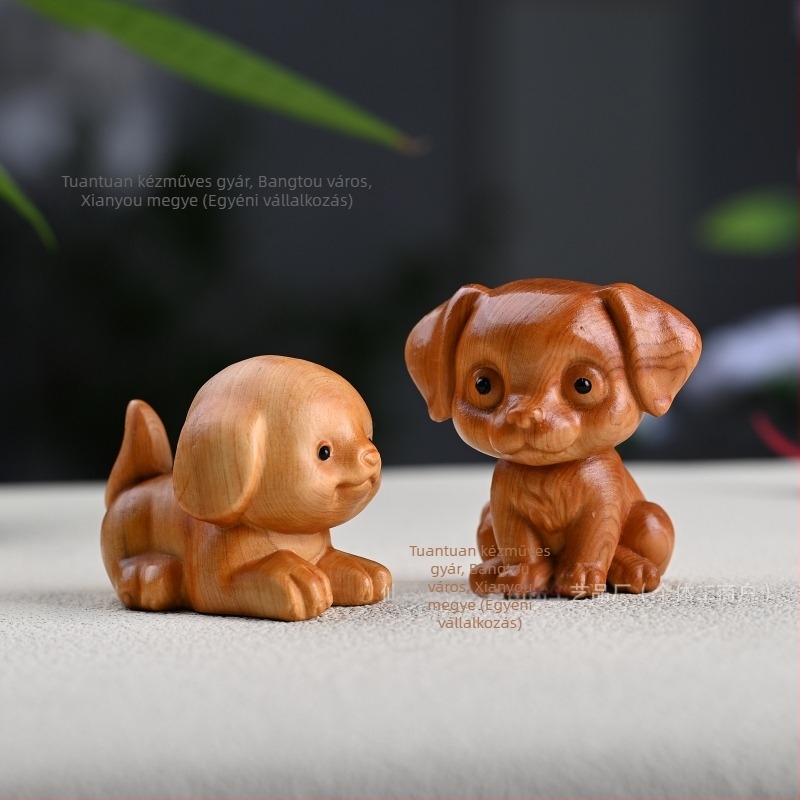 Ciprusfa faragott figurája: Zodiákus kutya, Golden Retriever, otthoni dekoráció
