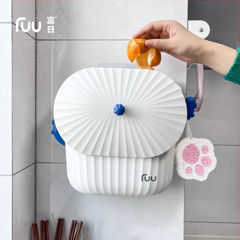 Konyhai falra szerelt szemetes, 8 L, műanyag, a szekrény ajtóira szerelhető, helytakarékos, otthoni használatra