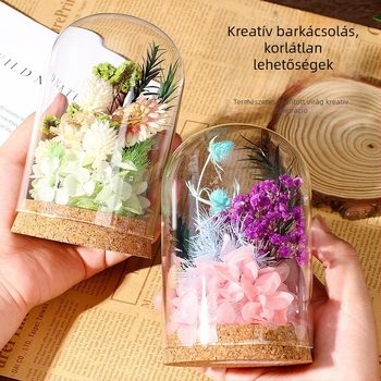Anyák napja: kézzel készített üveggömb dísz szárított virágokkal – DIY anyagkészlet, ajándék csapatépítéshez