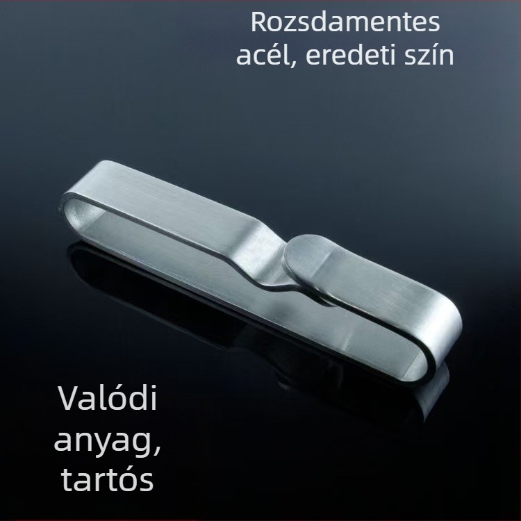 Kézzel készített kulcstartó rozsdamentes acélból, polírozott autómedállal, nosztalgikus minimalistikus dizájn.