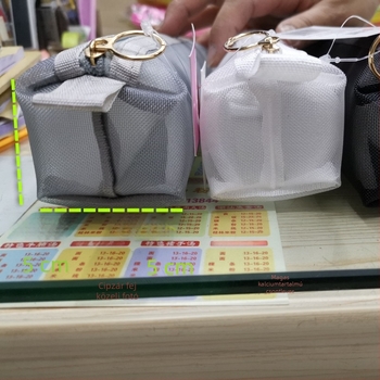 Átlátszó nylon hálós tároló táska higiéniai termékekhez, kozmetikumokhoz és irodai kellékekhez — 3D tolltartó