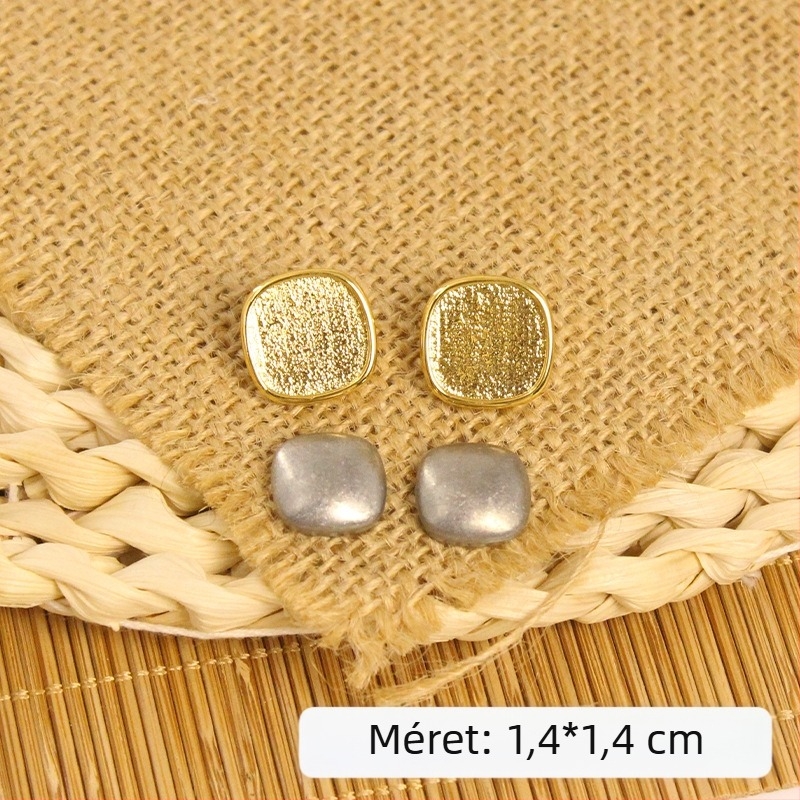 DIY fülbevaló alap, tök alakú, réz filigrán 18K aranyozott felülettel, S925 ezüst tű, nyuszika és pillangó motívumok