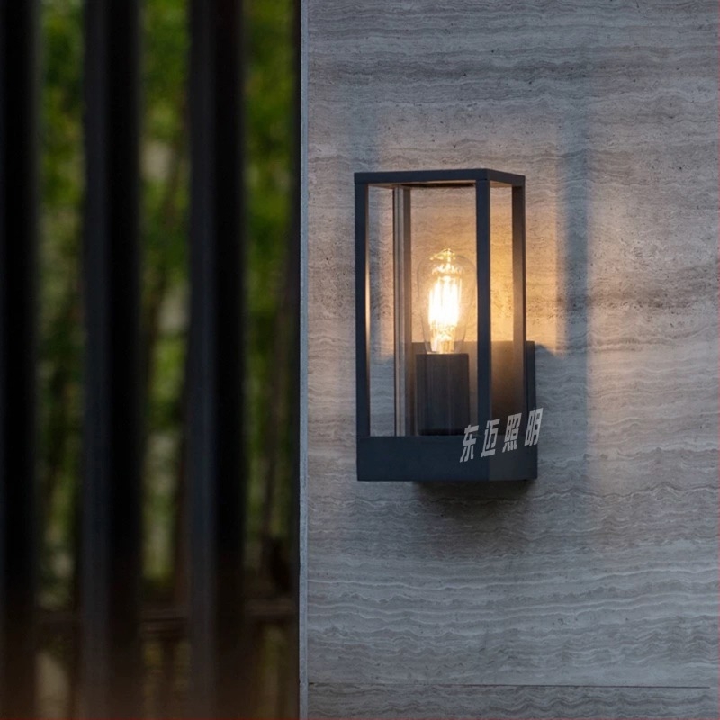 Kültéri falikar kapuhoz és udvarhoz, kerthez és teraszhoz, modern dizájn, rozsdamentes acél, IP54 vízálló, falra szerelhető