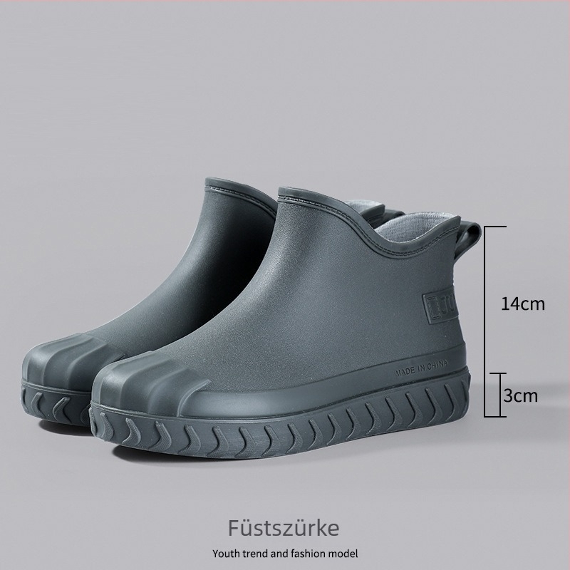Női boka magasságú vízálló esőcsizma, slip-on, PVC felső rész, csúszásmentes talp, divatos dizájn