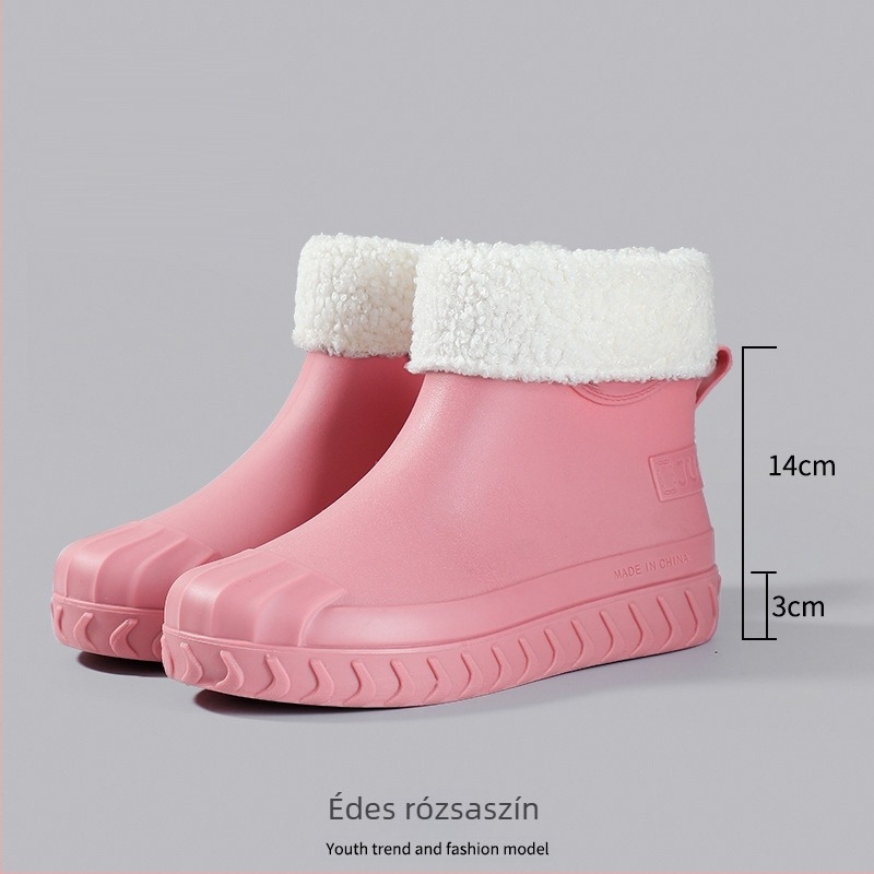 Női boka magasságú vízálló esőcsizma, slip-on, PVC felső rész, csúszásmentes talp, divatos dizájn