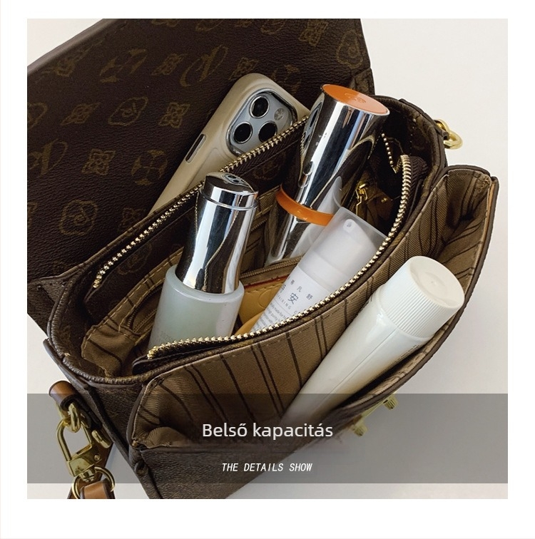 Retro kis négyzet alakú táska kontrasztos mintával, crossbody vállon át, modern megjelenés 2025