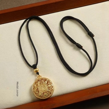 Minimalista medál zsinór aranyozott nyolc kincses iránytű medállal, állítható vékony vagy vastag zsinórral, jáde medállal és Buddha-amulettel