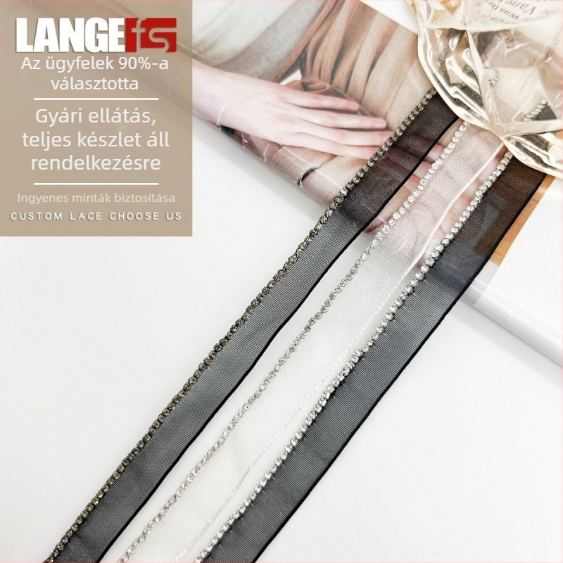 1 cm széles fekete-fehér egyrétegű gézszalag köves lánccal, DIY szoknya szegélyéhez