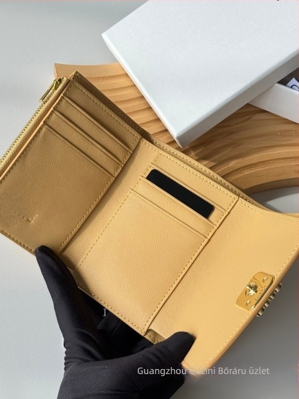 Női rövid bőrtárca nagy kapacitással, több kártyatartóval, multifunkcionális érmetartóval, egyszínű, sokoldalú, RFID védelemmel