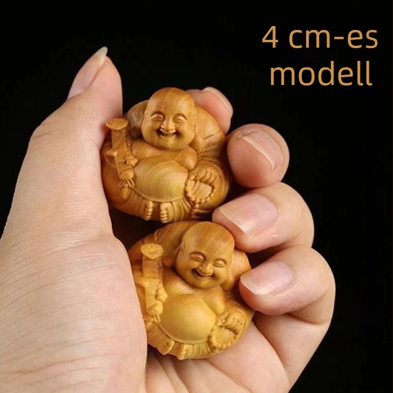 Nevető Maitreya Buddha, tujafa faragott tömörfa figurája
