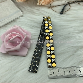 DIY Cipő- és ruházati hardver készlet: Négy lábú karfás szegecsek, négyzetes lapos szegek, kerek fejű szegek, karom gyöngyök és szemek, elektropótlott fém